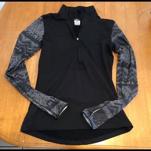 Womens Nike pro dri fit half zip black jacket Med
